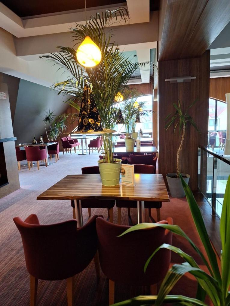 Politechnika Warszawska Osrodek Wypoczynkowy Hotel Sarbinowo Kültér fotó