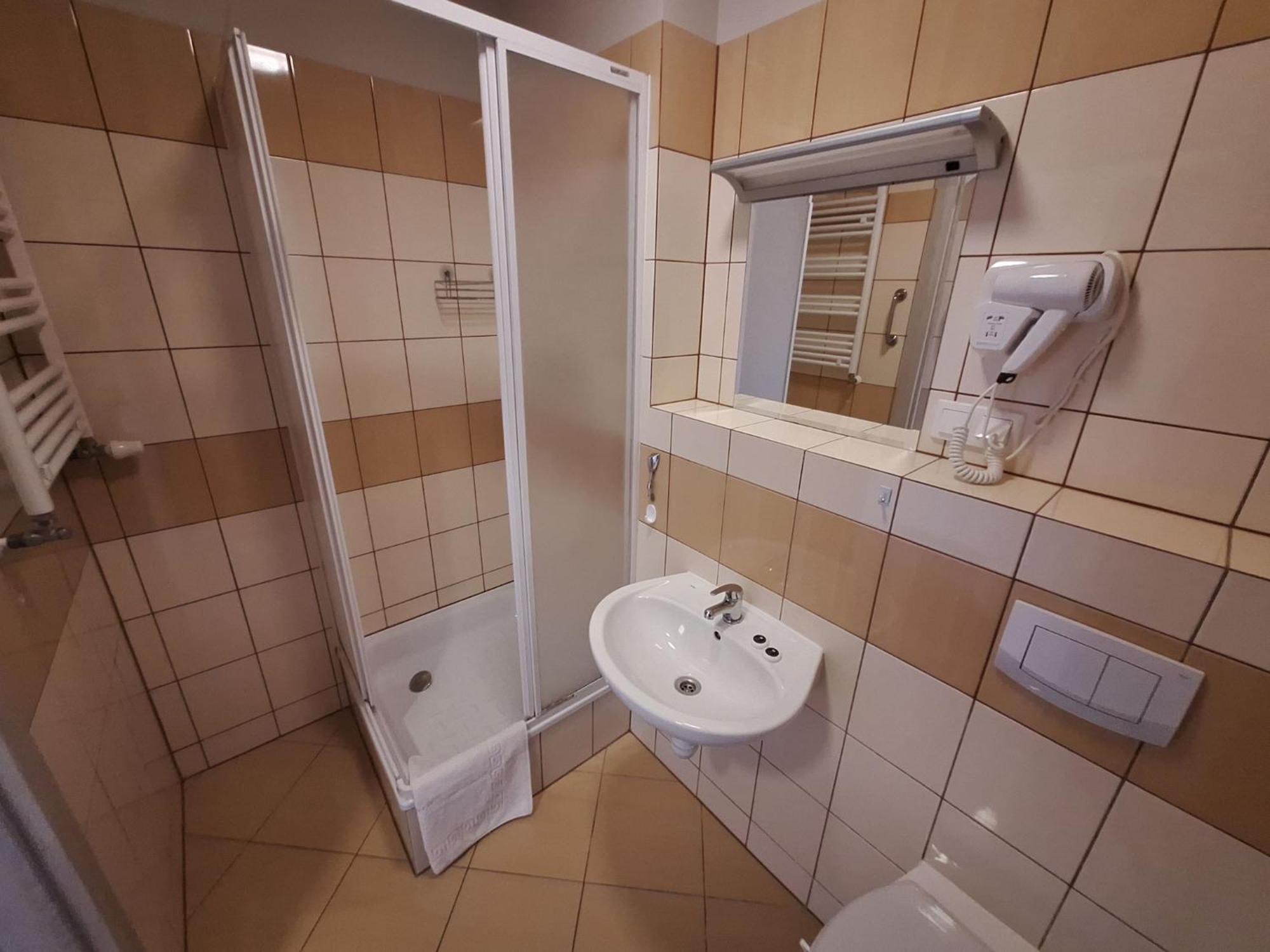 Politechnika Warszawska Osrodek Wypoczynkowy Hotel Sarbinowo Kültér fotó